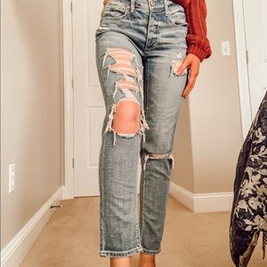 American Eagle Tomgirl Jeans